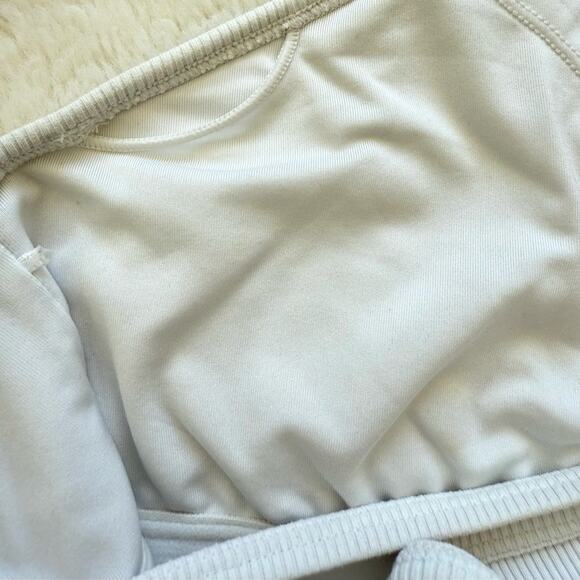 ALO Yoga women tank top size S - Picture 5 of 5